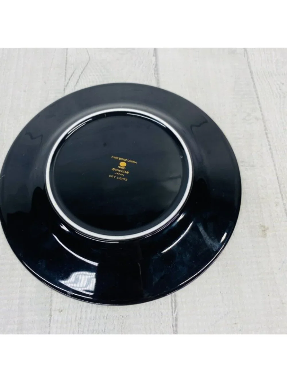Nikko CITY LIGHTS Bone China Black Body Gold Swirl Inner Bread Side Plate Set 5